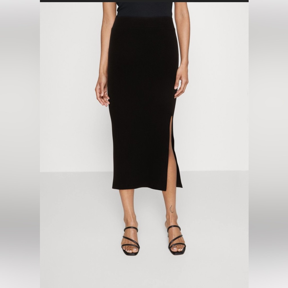 Black Midi Skirt